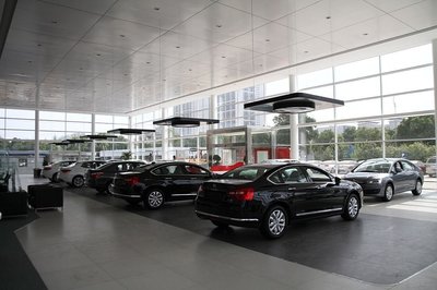 誠聘行政文員 加入汽車信息咨詢服務(wù)團隊