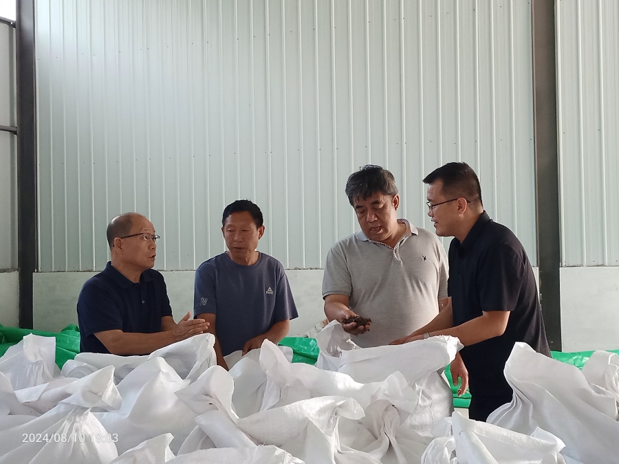 晉城市黨史學會調研山西太行樂翹農業開發與園林綠化工作